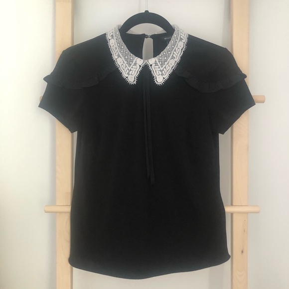 Tops - RW&CO Black Ruffle Blouse with lace collar XS